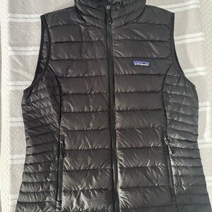 Patagonia Black Quilted Vest